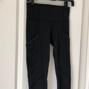Lulu Lemon athletic Leggings